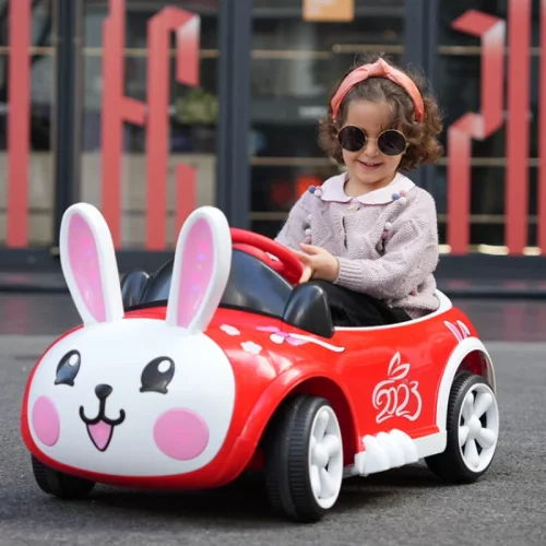 سيارة كهربائية على شكل أرنب - قيادة مباشرة + ريموت تحكم عن بعد للوالدين
