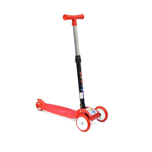 سكوتر ثلاثي العجلات